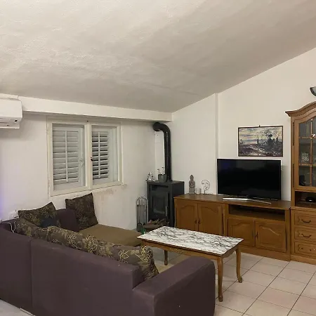 Srzic Apartment Makarska